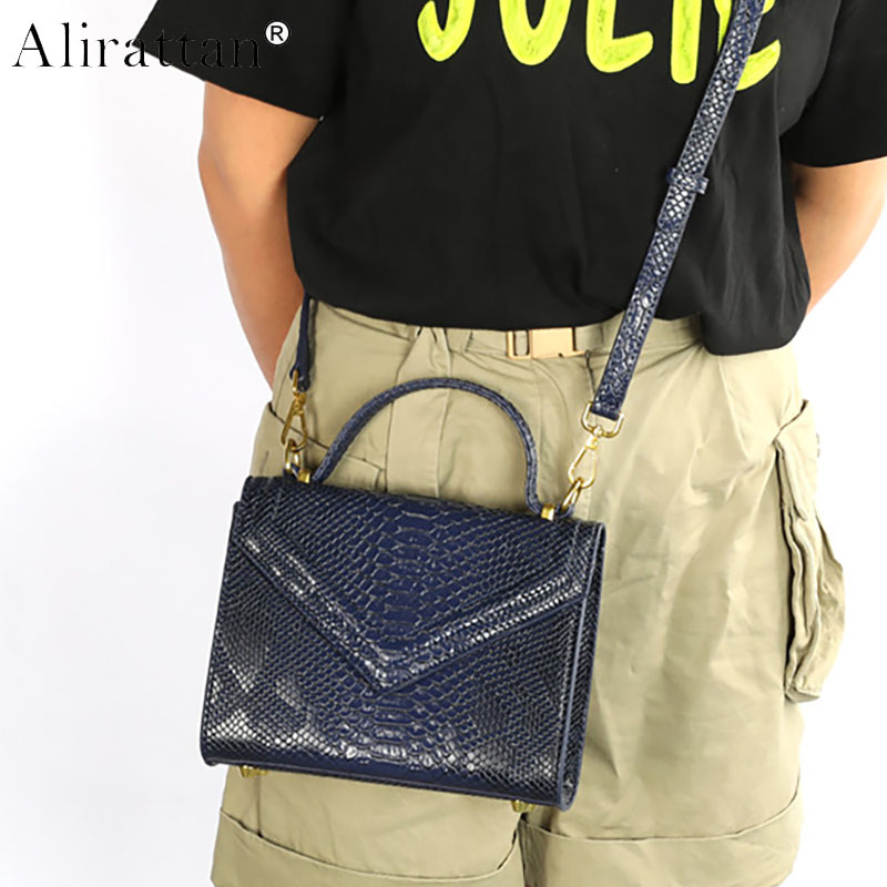 Women Bags Dubai - Dubai Women New Snake Pattern PU