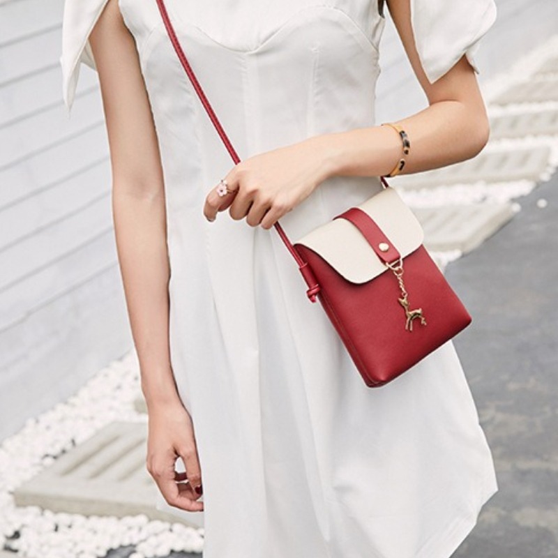 New Deer Pendant Bag Women's S - Women'S Bags New Look 评论和价格
